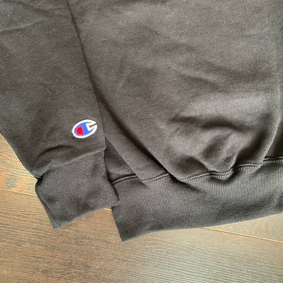 Vintage 1996 Kid’s Atlanta Sweater in Black - Picture 4 of 4